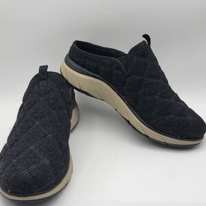 Bionica Akina Black Quilted wool Slip-On Comfort Mule. SIZE 9.5